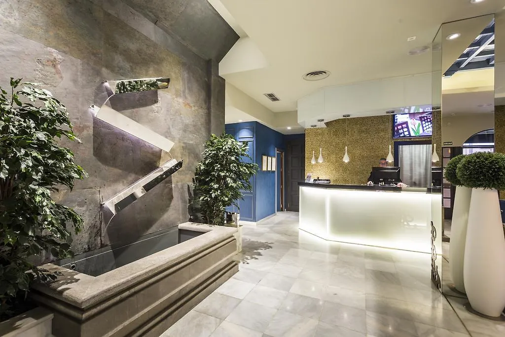 גרנדה Hotel Comfort Dauro 2 3*,