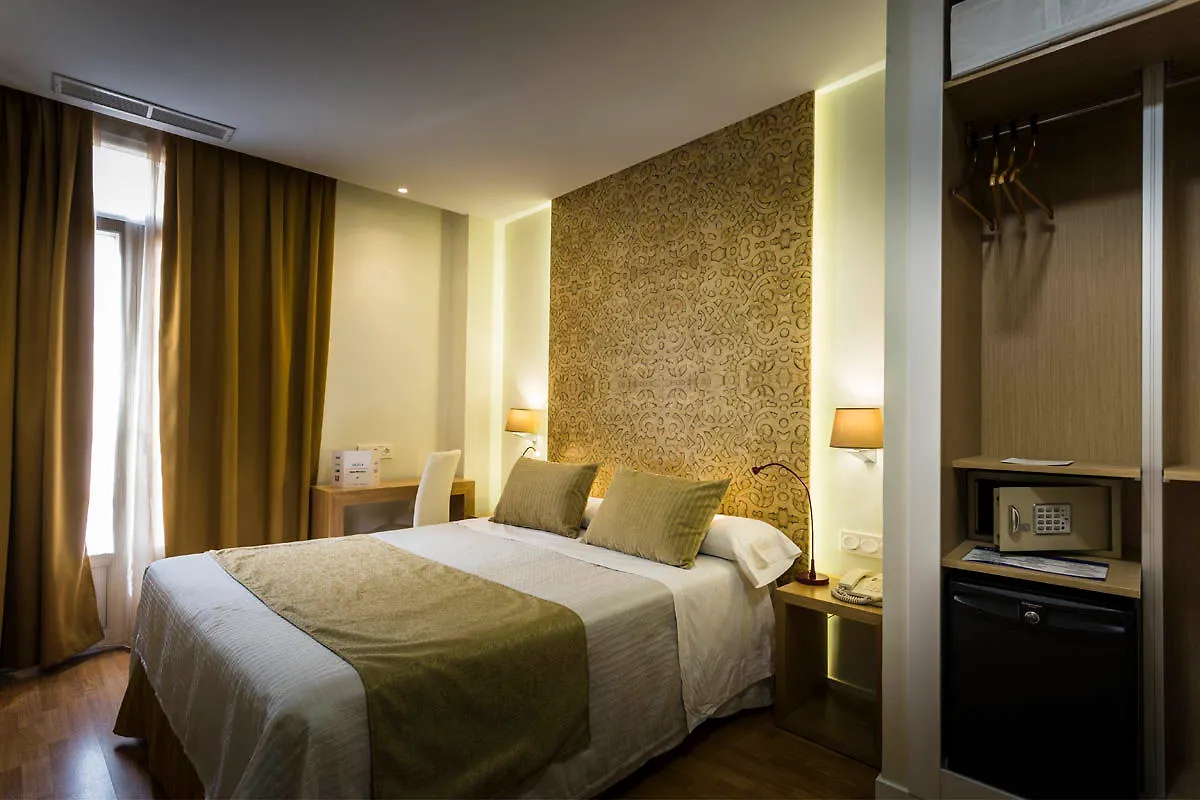 גרנדה Hotel Comfort Dauro 2 3*,
